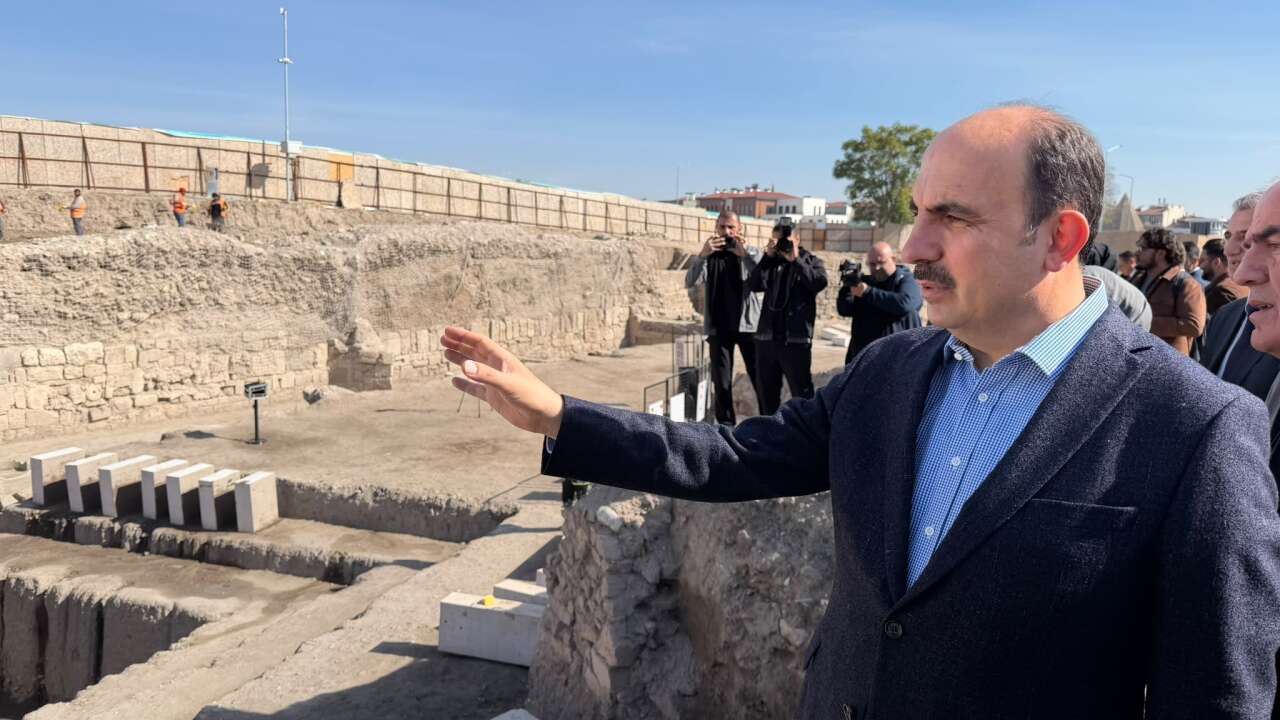 Konya'da tarihin kapısı aralandı! 25 metrelik dev yapı gün yüzüne çıktı 5
